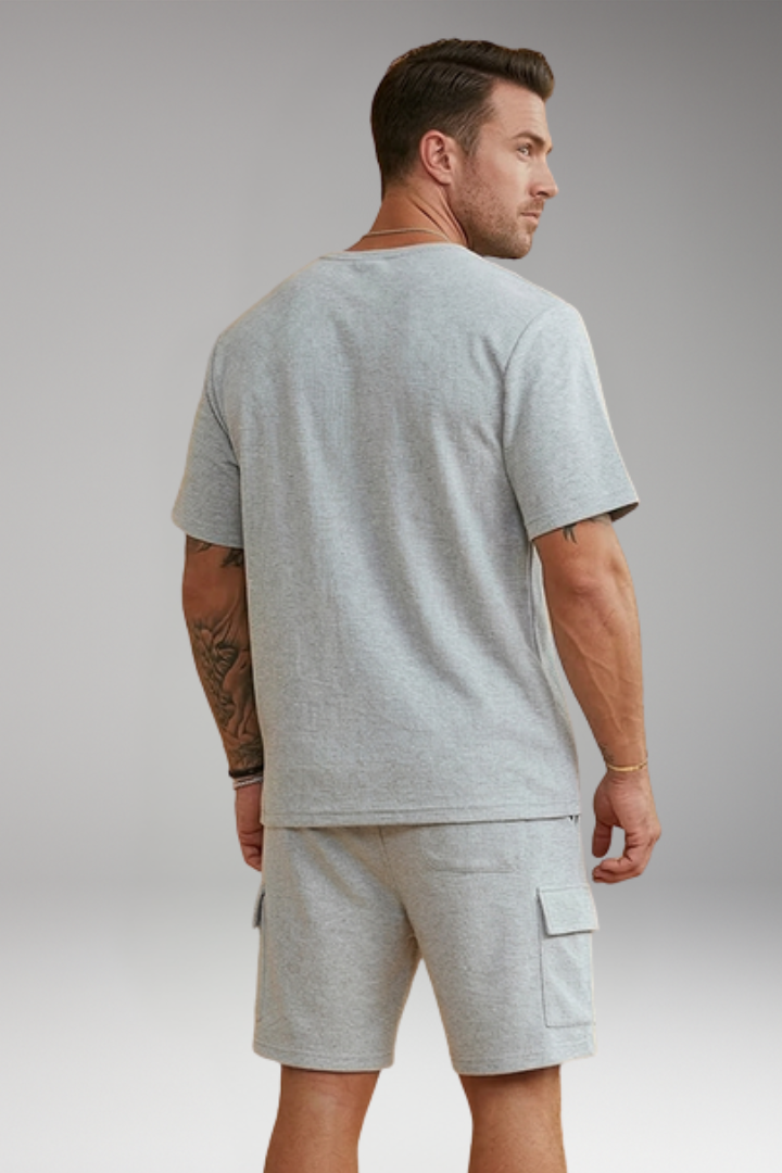 Men's 2-Piece Set with Round Neck for Summer