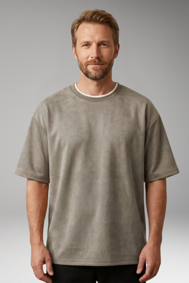 Men's T-Shirt with Oversized Relaxed Silhouette for Casual Wear