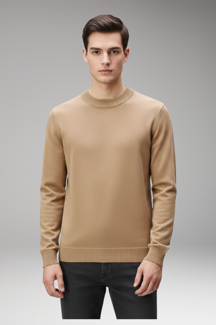 Men's Pullover Shirt with Crew Neck and Straight Hem